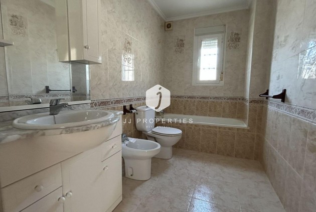 Tweedehands - Villa -
Ciudad Quesada - Costa Blanca