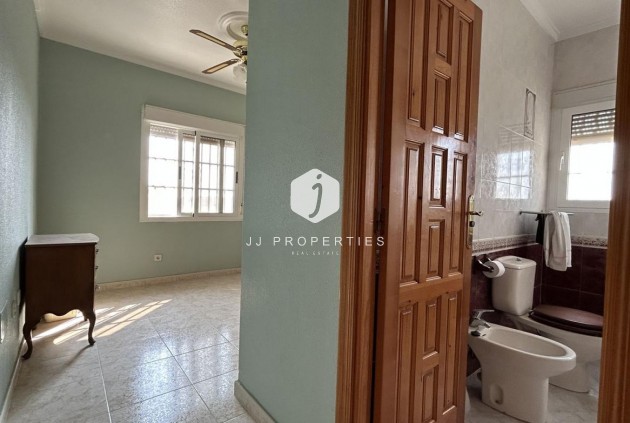 Tweedehands - Villa -
Ciudad Quesada - Costa Blanca