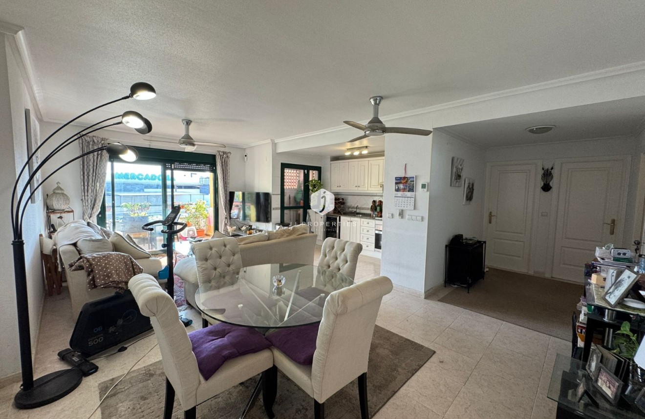 Tweedehands - Appartement / flat -
Dehesa de Campoamor - Costa Blanca