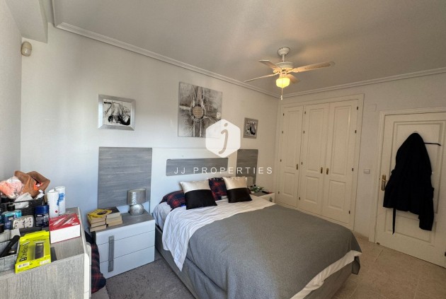 Tweedehands - Appartement / flat -
Dehesa de Campoamor - Costa Blanca