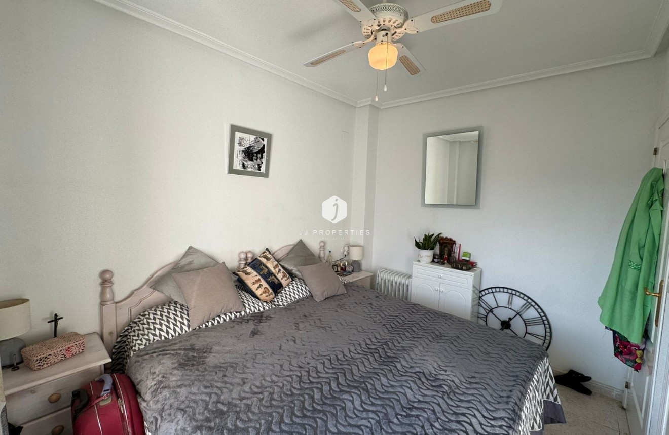 Tweedehands - Appartement / flat -
Dehesa de Campoamor - Costa Blanca