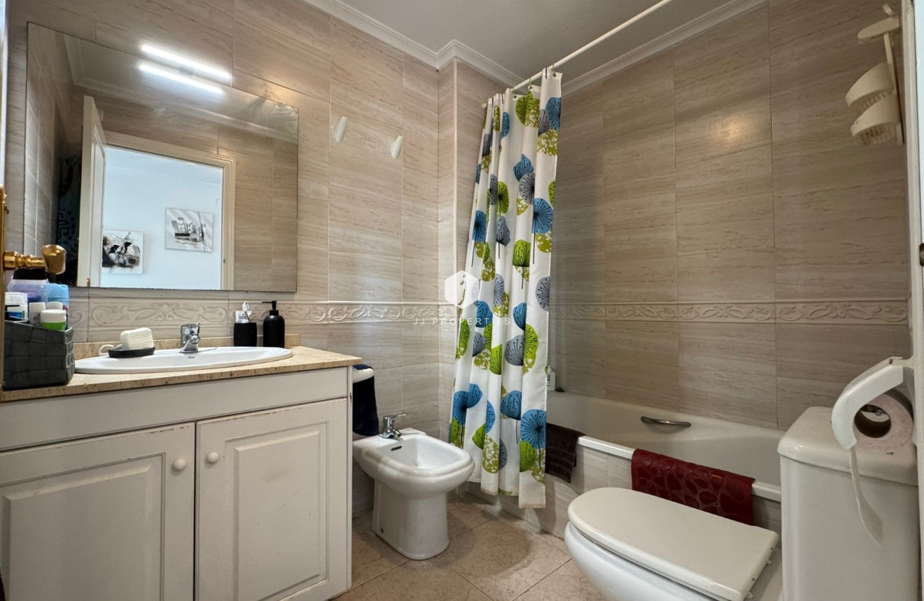 Tweedehands - Appartement / flat -
Dehesa de Campoamor - Costa Blanca