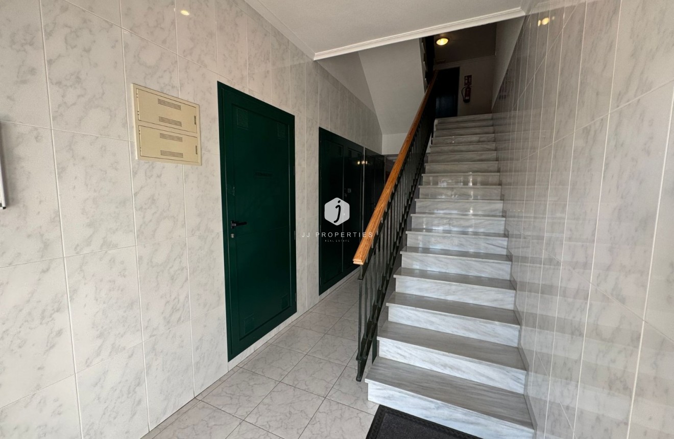 Tweedehands - Appartement / flat -
Dehesa de Campoamor - Costa Blanca