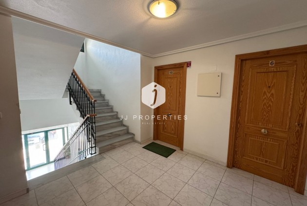 Tweedehands - Appartement / flat -
Dehesa de Campoamor - Costa Blanca