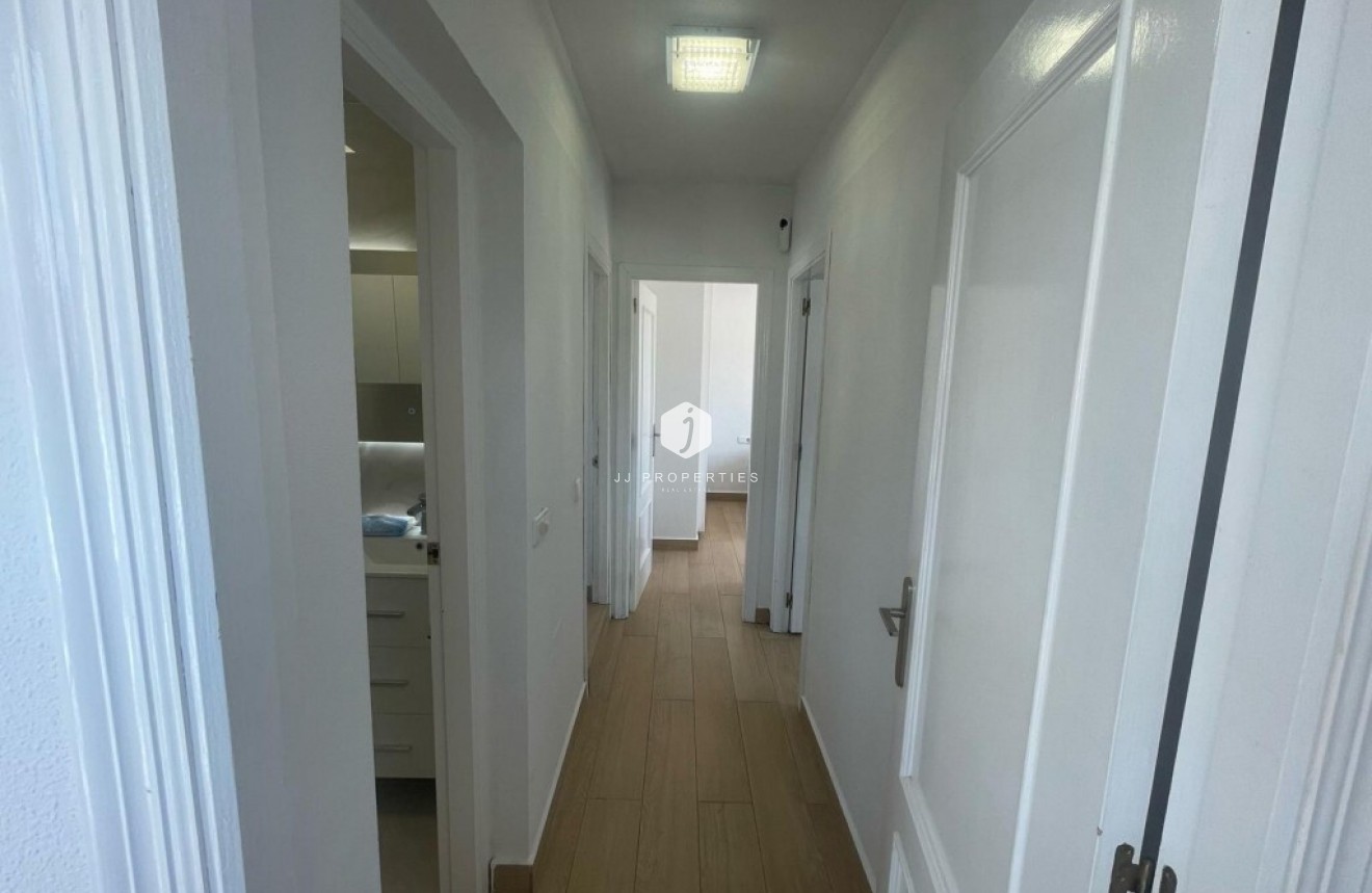 Tweedehands - Villa -
Playa Flamenca - Costa Blanca