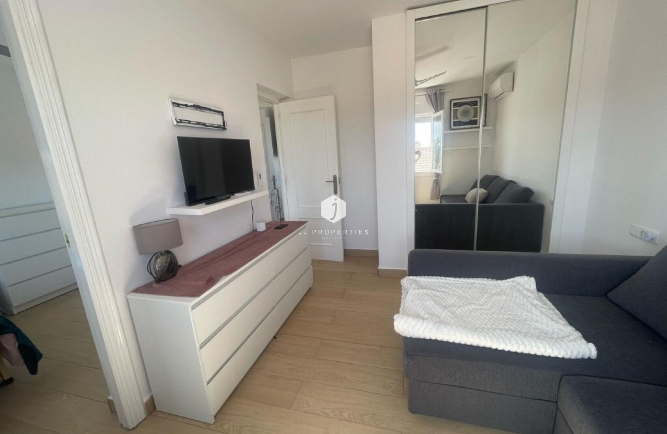 Tweedehands - Villa -
Playa Flamenca - Costa Blanca