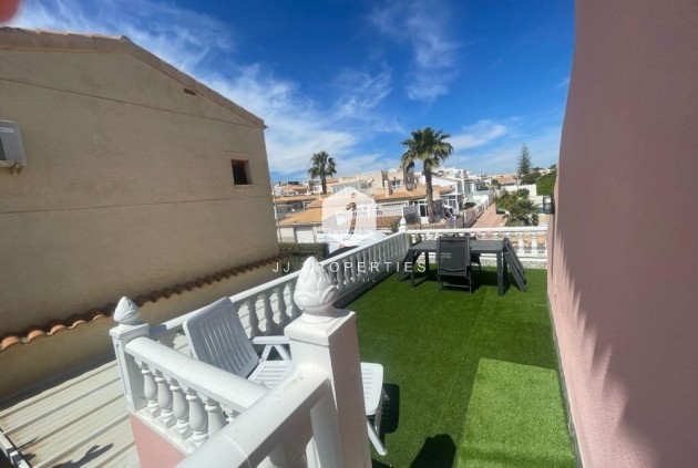 Tweedehands - Villa -
Playa Flamenca - Costa Blanca