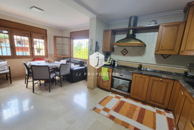 Tweedehands - Villa -
Torrevieja - aguas nuevas