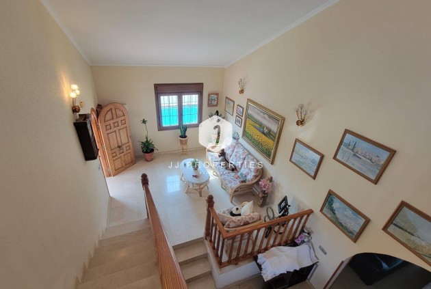 Tweedehands - Villa -
Torrevieja - aguas nuevas