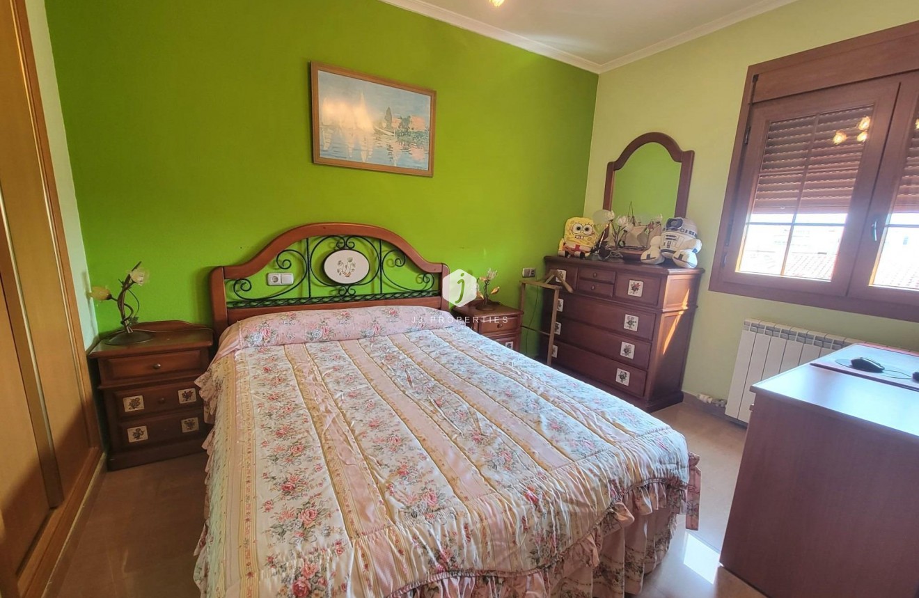 Tweedehands - Villa -
Torrevieja - aguas nuevas