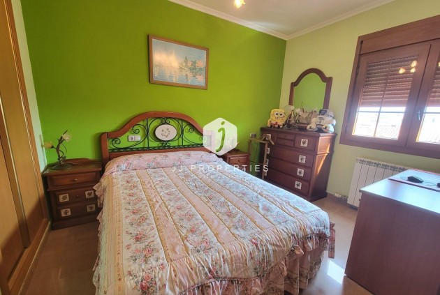 Tweedehands - Villa -
Torrevieja - aguas nuevas