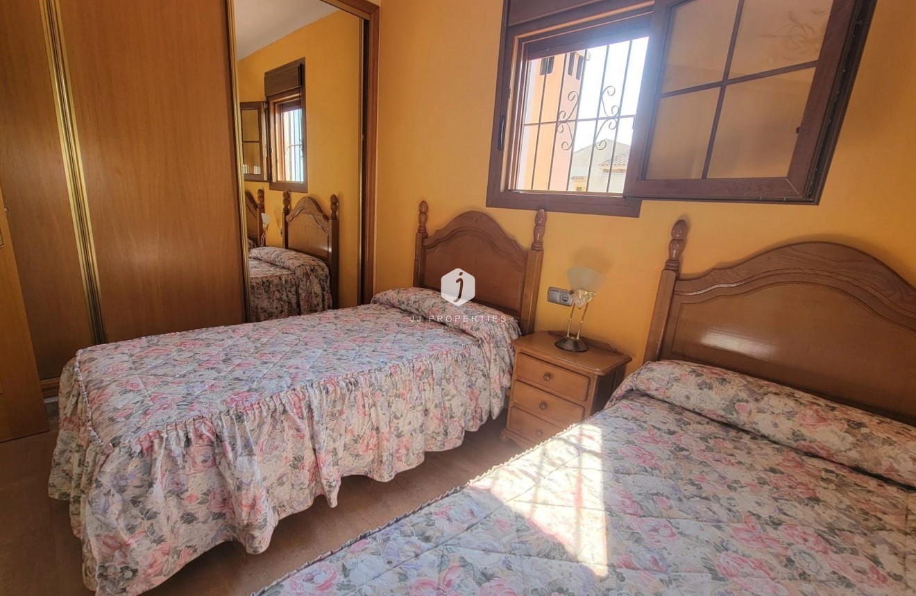 Tweedehands - Villa -
Torrevieja - aguas nuevas