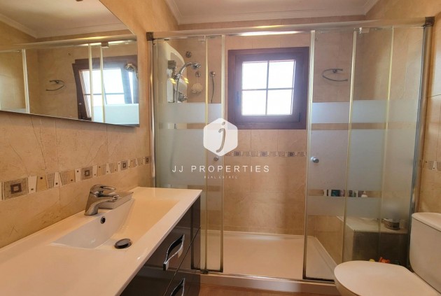 Tweedehands - Villa -
Torrevieja - aguas nuevas