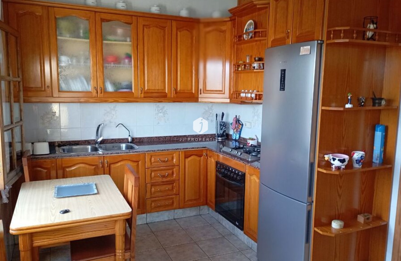 Tweedehands - Villa -
Daya Nueva - Costa Blanca