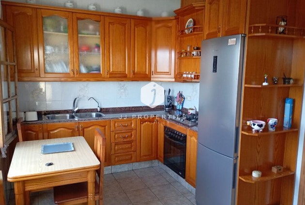 Tweedehands - Villa -
Daya Nueva - Costa Blanca