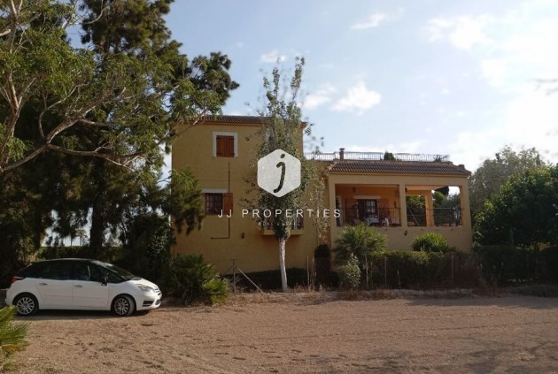 Tweedehands - Villa -
Daya Nueva - Costa Blanca