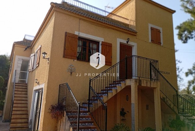 Tweedehands - Villa -
Daya Nueva - Costa Blanca