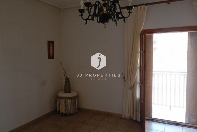 Tweedehands - Villa -
Daya Nueva - Costa Blanca