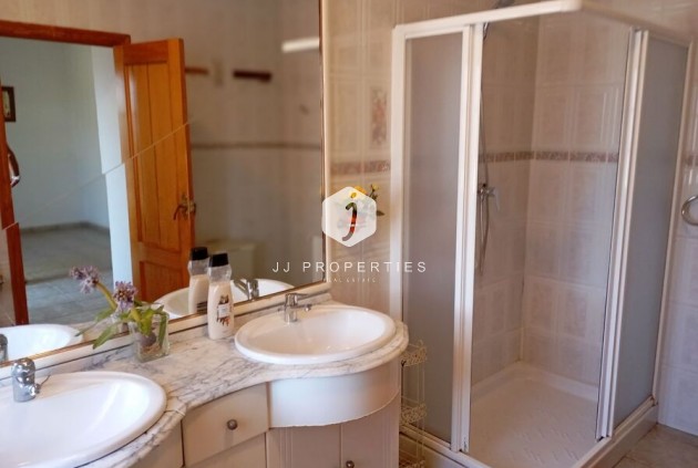 Tweedehands - Villa -
Daya Nueva - Costa Blanca