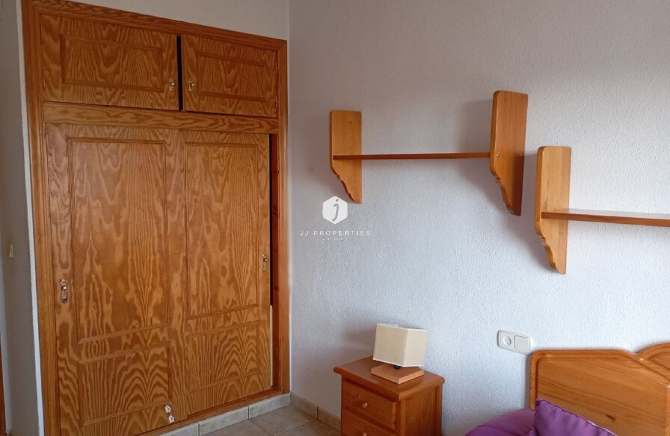 Tweedehands - Villa -
Daya Nueva - Costa Blanca