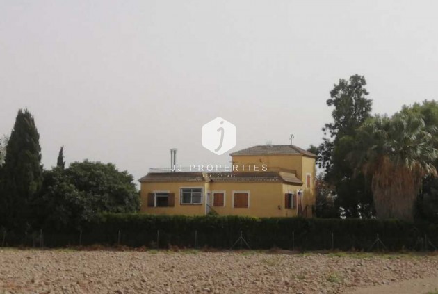 Tweedehands - Villa -
Daya Nueva - Costa Blanca