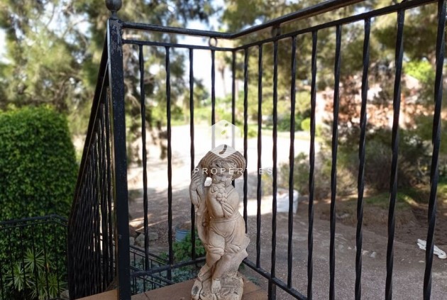 Tweedehands - Villa -
Daya Nueva - Costa Blanca