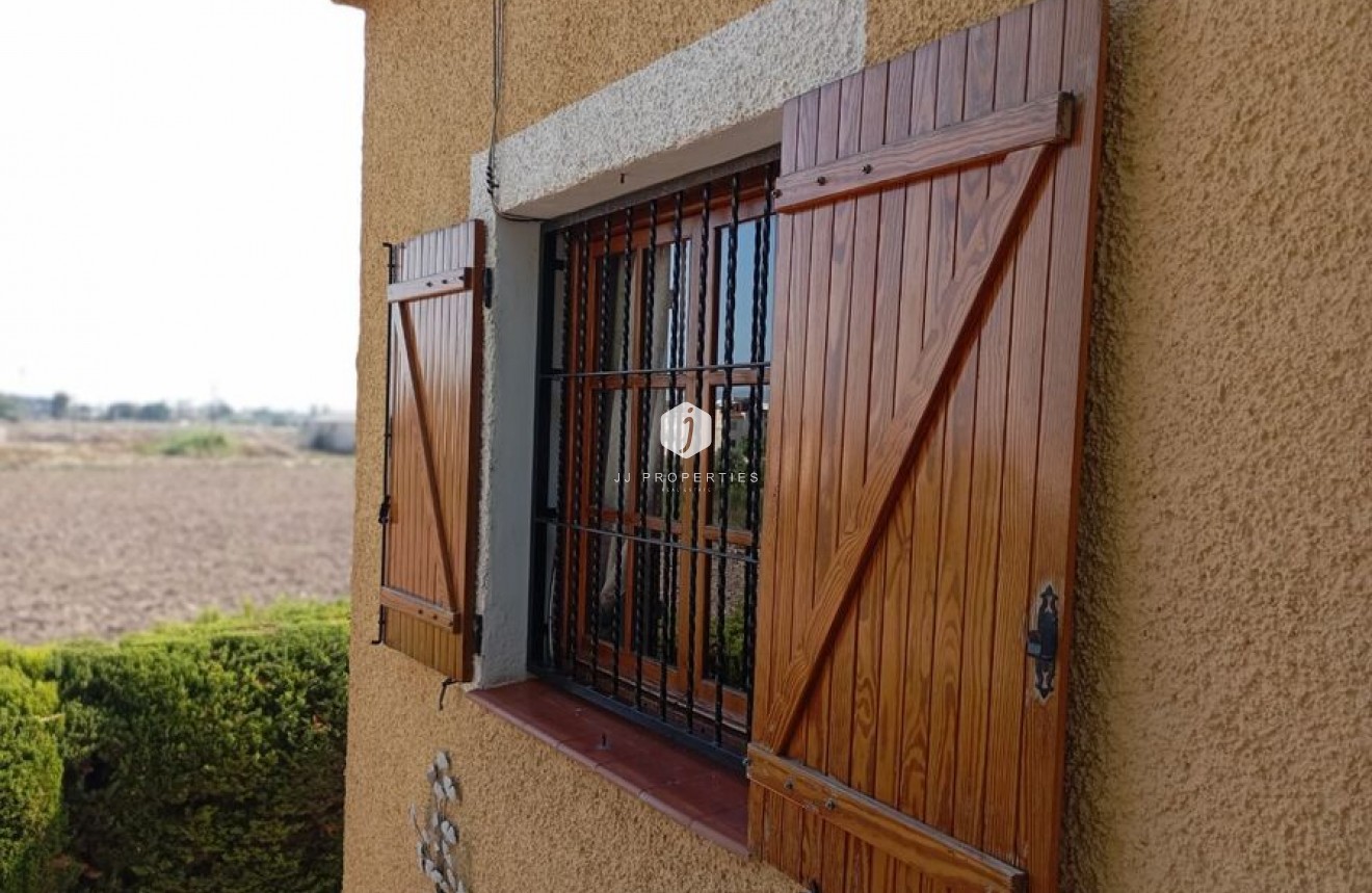 Tweedehands - Villa -
Daya Nueva - Costa Blanca