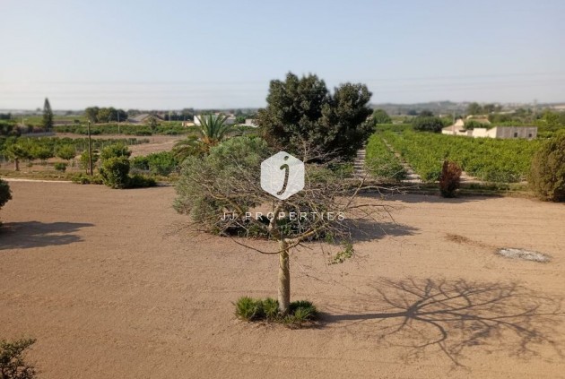 Tweedehands - Villa -
Daya Nueva - Costa Blanca