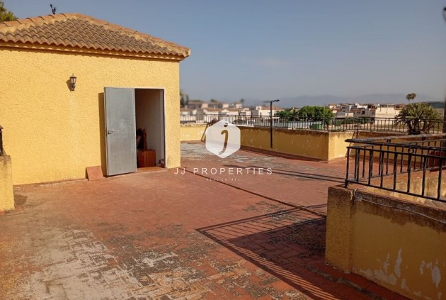 Tweedehands - Villa -
Daya Nueva - Costa Blanca