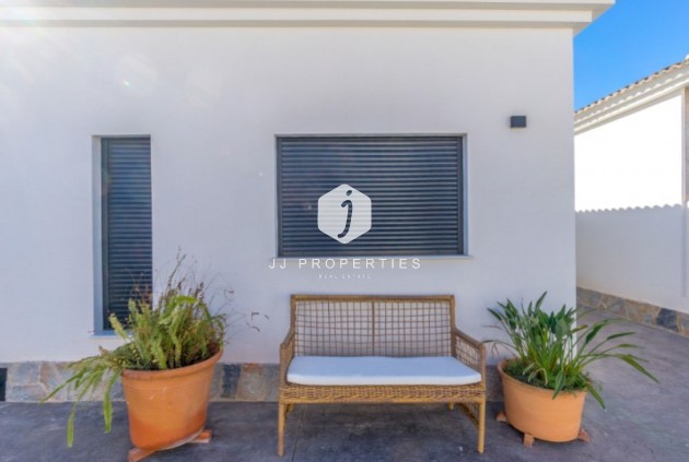 Tweedehands - Villa -
Torrevieja - Costa Blanca