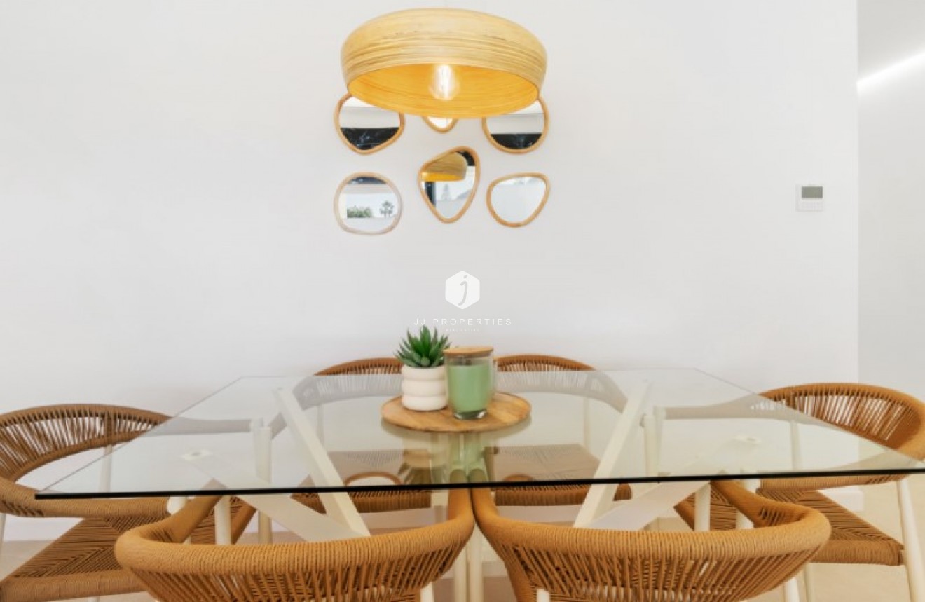 Tweedehands - Villa -
Torrevieja - Costa Blanca