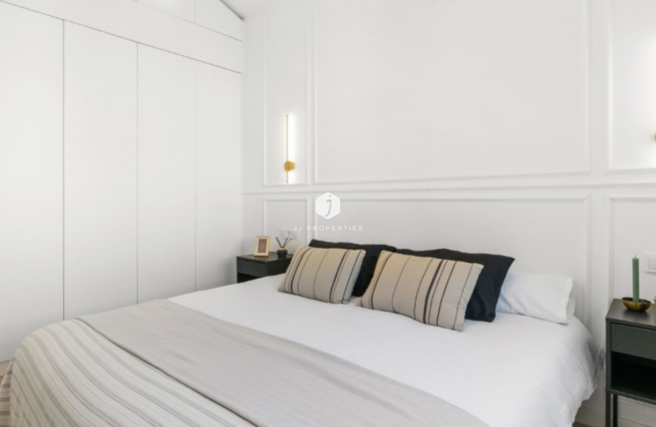 Tweedehands - Villa -
Torrevieja - Costa Blanca