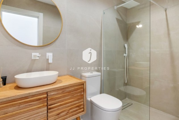 Tweedehands - Villa -
Torrevieja - Costa Blanca