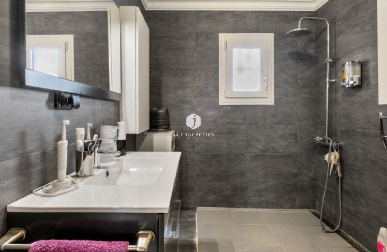 Tweedehands - Chalet -
Torrevieja - Costa Blanca