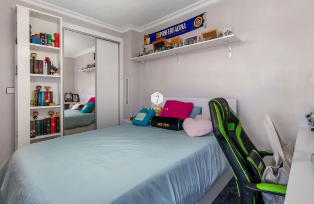 Tweedehands - Chalet -
Torrevieja - Costa Blanca