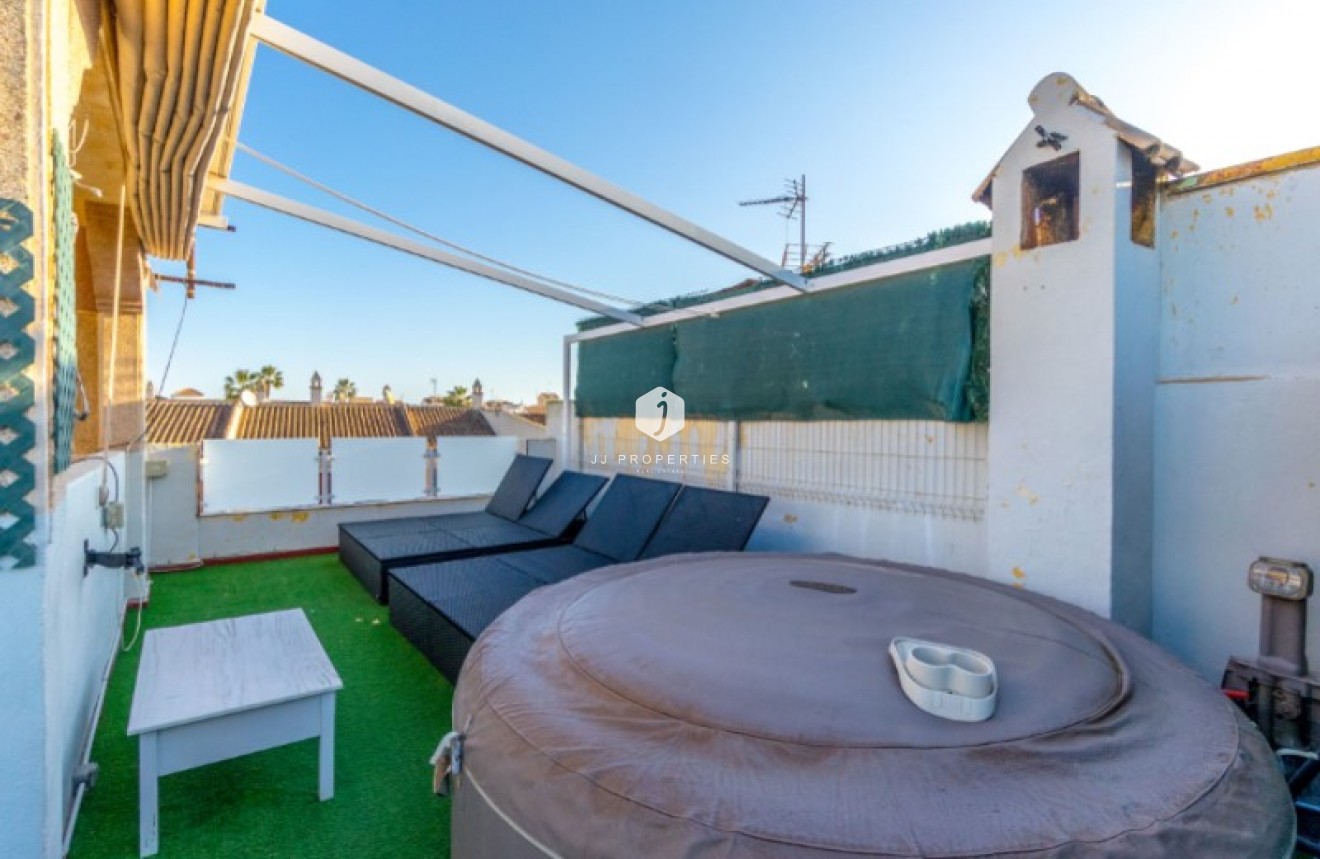 Tweedehands - Chalet -
Torrevieja - Costa Blanca