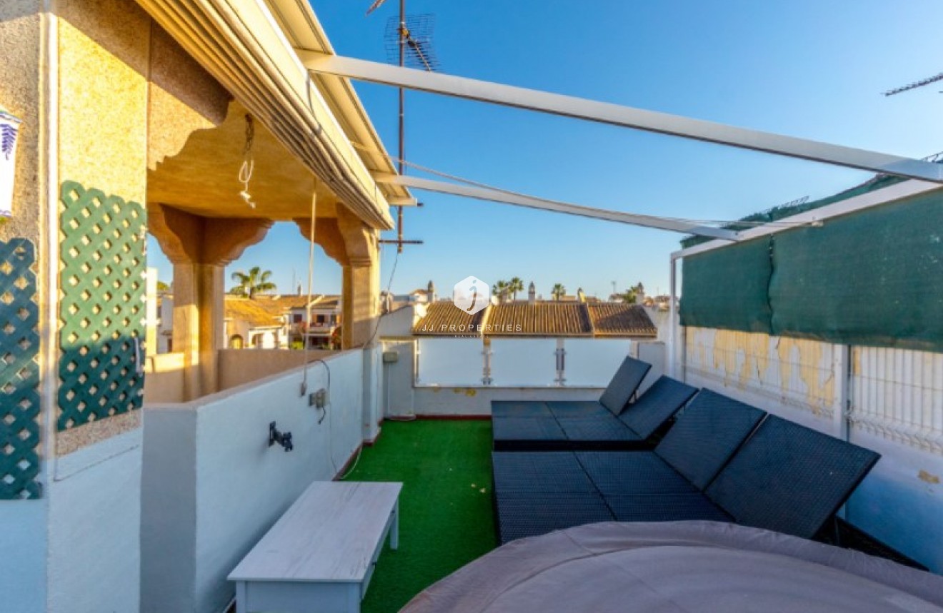 Tweedehands - Chalet -
Torrevieja - Costa Blanca