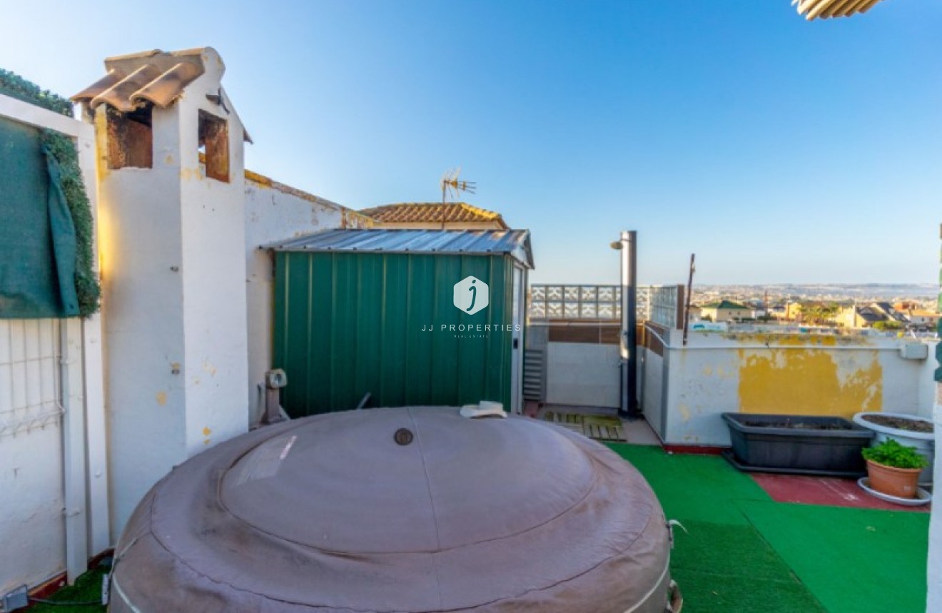 Tweedehands - Chalet -
Torrevieja - Costa Blanca