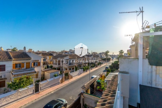 Tweedehands - Chalet -
Torrevieja - Costa Blanca