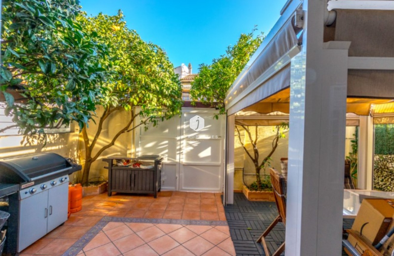 Tweedehands - Chalet -
Torrevieja - Costa Blanca