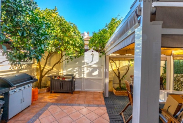 Tweedehands - Chalet -
Torrevieja - Costa Blanca