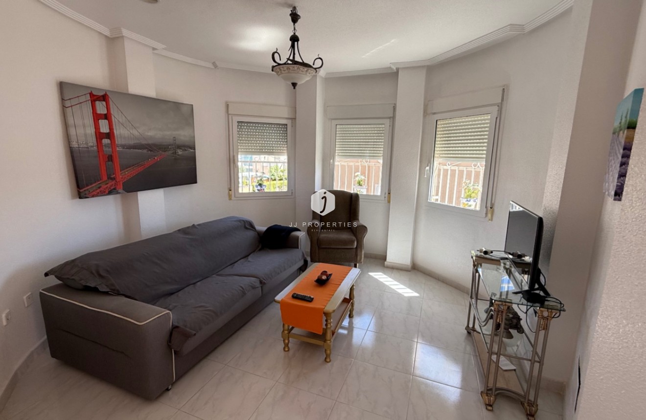 Tweedehands - Villa -
Orihuela Costa - Costa Blanca