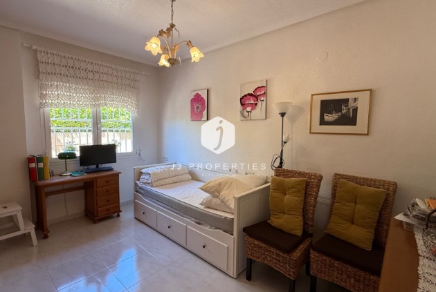 Tweedehands - Villa -
Orihuela Costa - Costa Blanca