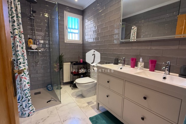 Tweedehands - Villa -
Orihuela Costa - Costa Blanca