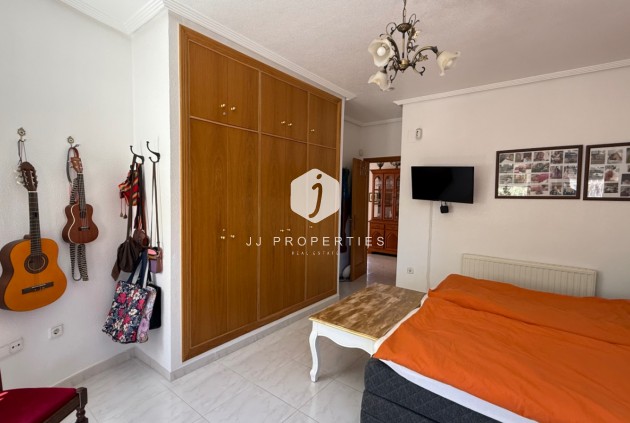 Tweedehands - Villa -
Orihuela Costa - Costa Blanca