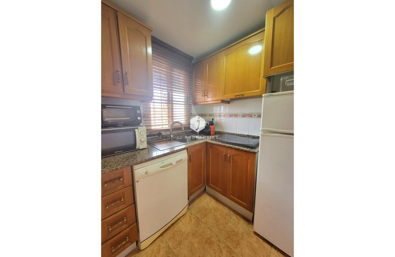 Tweedehands - Appartement / flat -
Torrevieja - Nueva Torrevieja