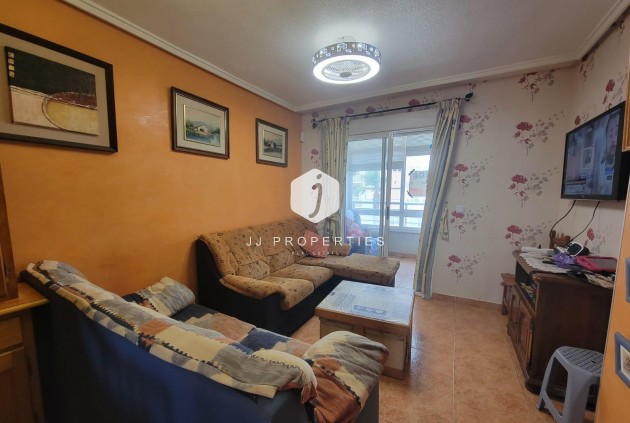 Tweedehands - Appartement / flat -
Torrevieja - Nueva Torrevieja