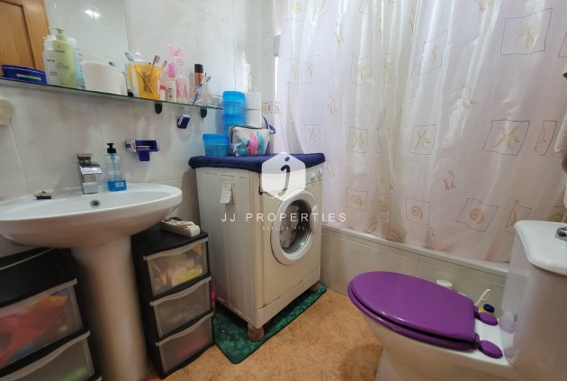 Tweedehands - Appartement / flat -
Torrevieja - Nueva Torrevieja