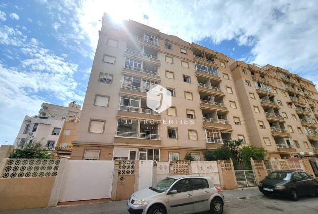 Tweedehands - Appartement / flat -
Torrevieja - Nueva Torrevieja