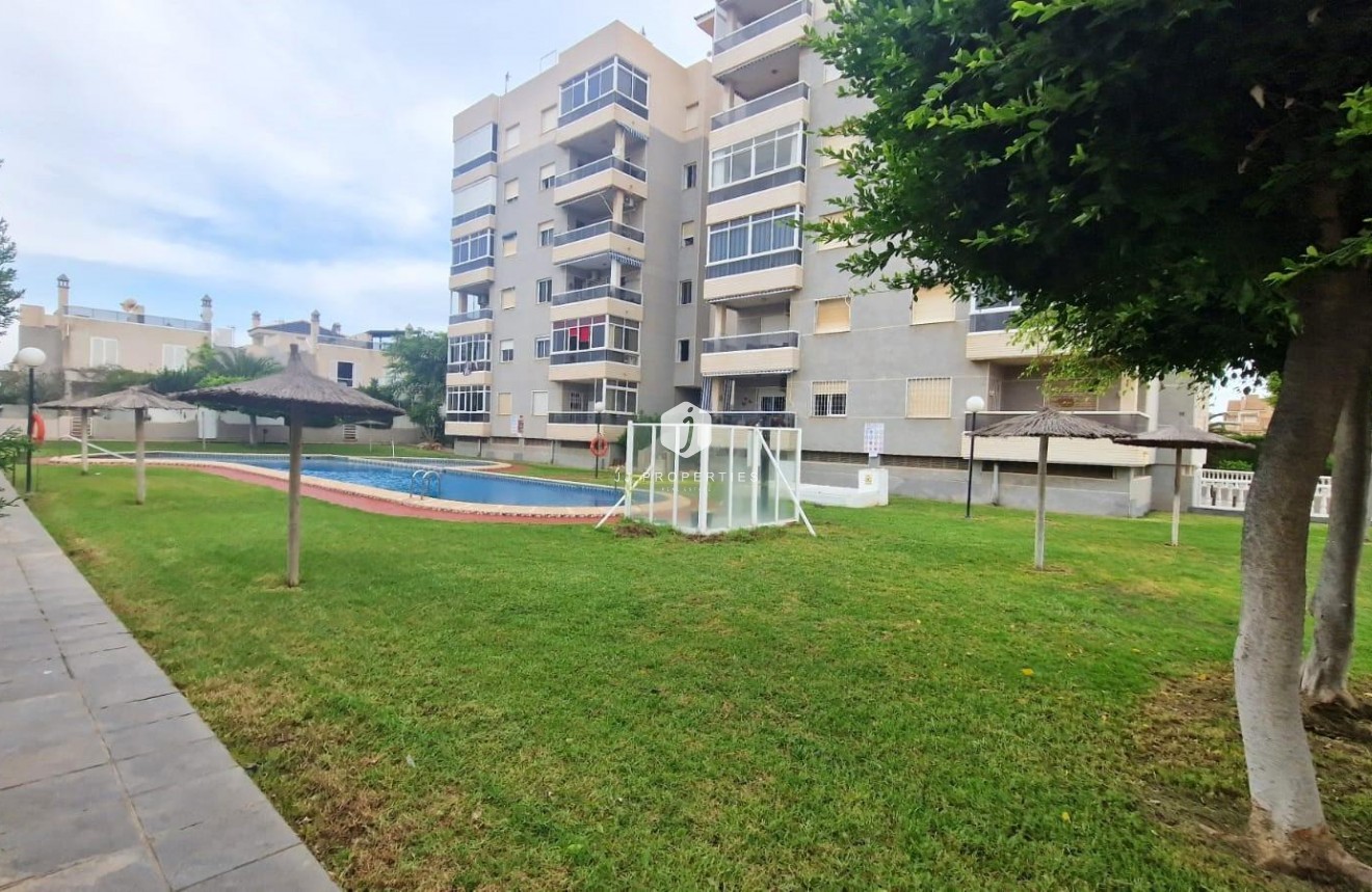 Tweedehands - Chalet -
Torrevieja - Torreblanca